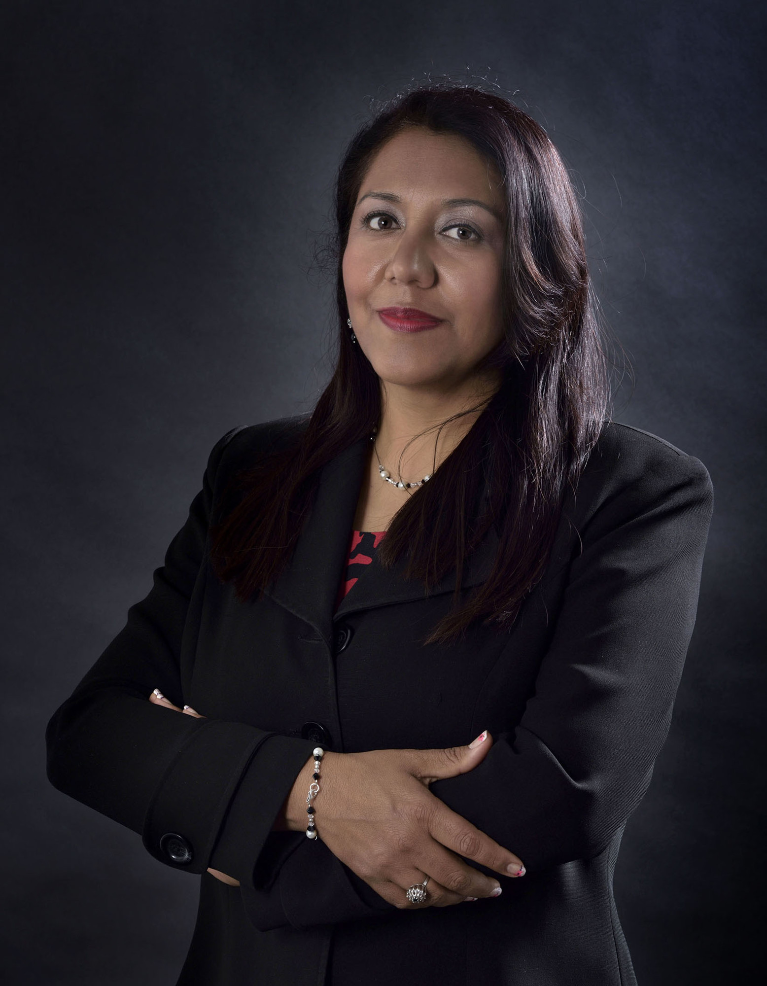 JESSICA MEJIA FOTOGRAFIA DE RETRATO - retrato-corporativo0003984-pp.jpg